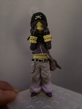 Purple Pirate Girl Figurine - Kids Toy